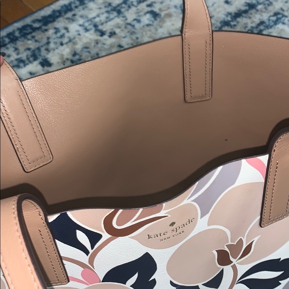 Kate Spade reversible bag - Picture 8 of 8